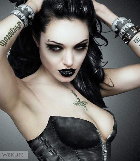 XXX degenerate-lowlife:  Dark Angelina   photo