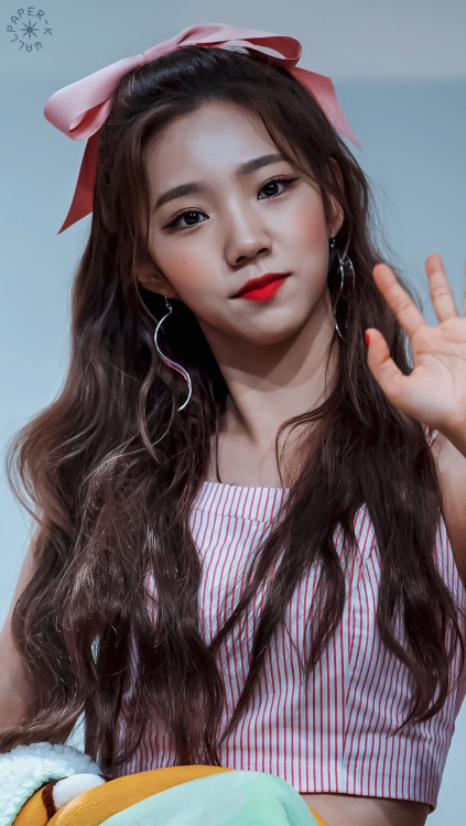 『YEOREUM』saved? reblog or like© fantaken owners