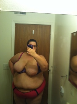 bbwselfies:  Special t… damn what was i saying 