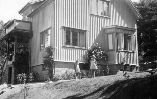 Sisters Karin and Eva, ca. 1950, Sweden.