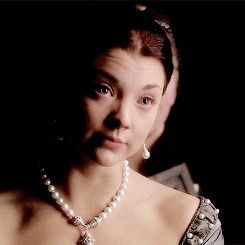 haticesultanas:anne boleyn meme // (2/8) quotes → (s02e10)