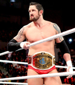 allthingsbarrett:  Randy Orton defeated Intercontinental champion