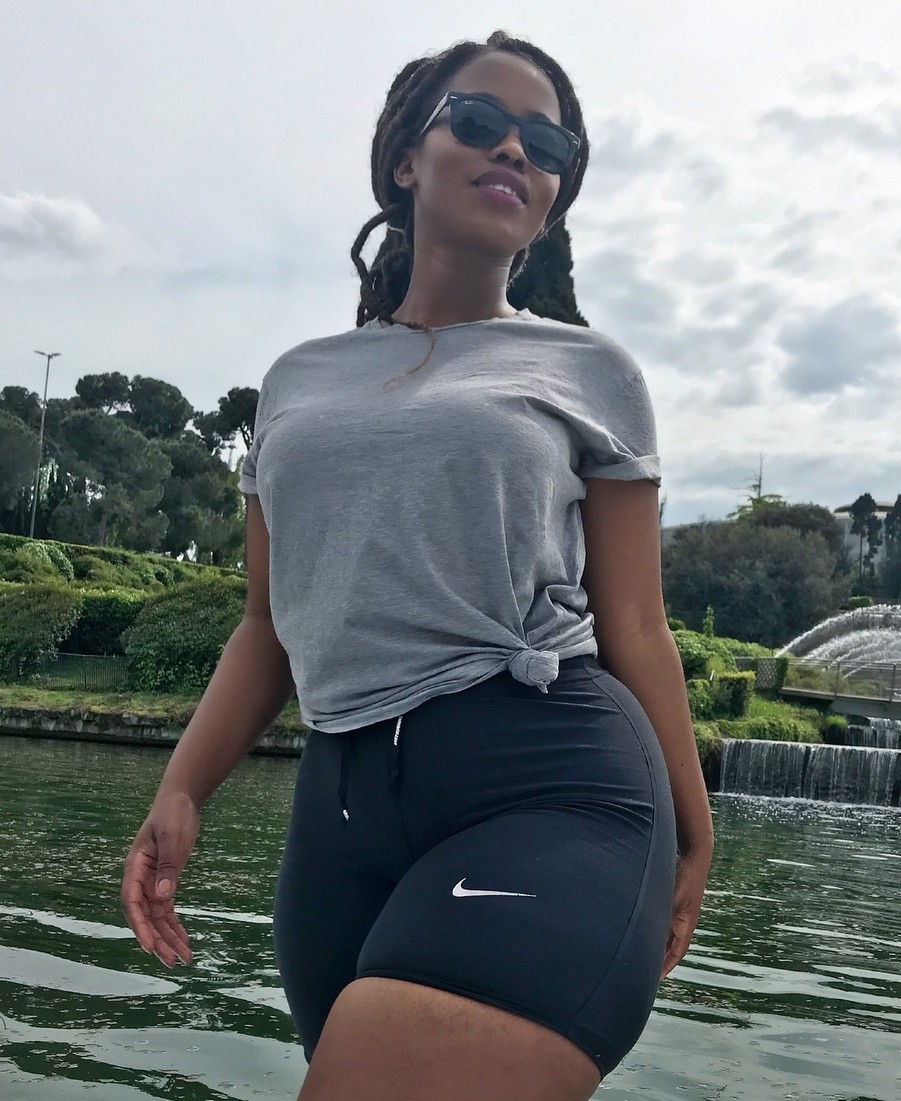 kingjazziedad:  DeliciouslySexy. Curvy. BootiDelicious Mami.       Ms Corazon_Kwamboka.