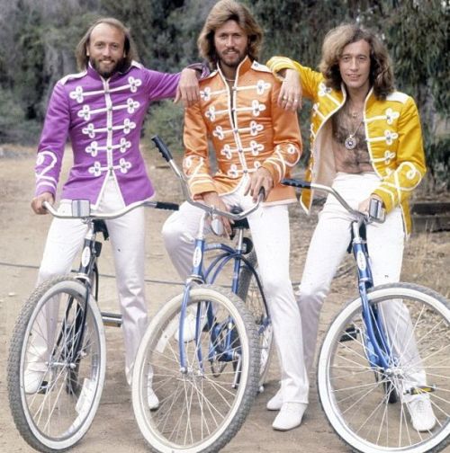 cyclivist: The BeeGees rode bikes. 