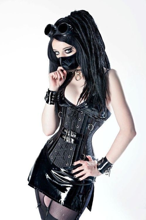 viralsky:  + welcome to my wasteland + 