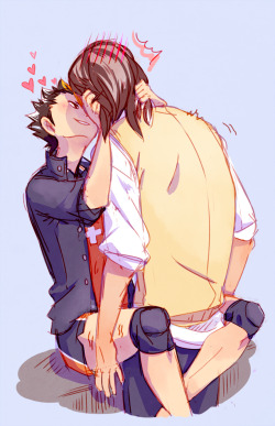 fishnbacon:  Asahi handles PDA (poorly). “You pulled my bun out…. ///////// ”