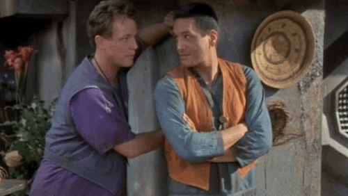 notluvulongtime:  From Birthday Suit to Becoming “Timeless” ~ Chakotay, Star Trek: Voyager I’m not late, I hope. It’s still November 19th on both U.S. coasts. Robbie Duncan McNeil turned 49 just 10 days ago. I thought I could cover both. Don’t