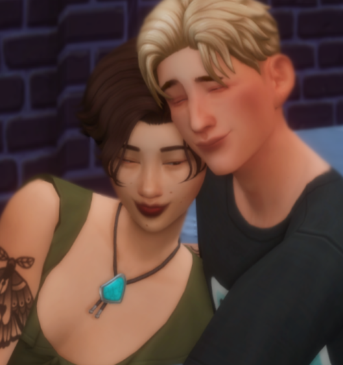 Downtown Willow Creek, Night Cont'liberty Lee, Travis Scott