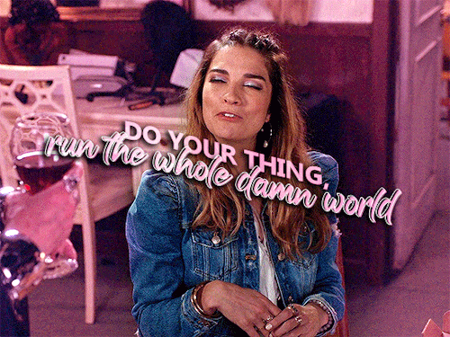 daydreamingduckling:Like A Girl - Lizzo | Happy Birthday @roseapothecary❤️️ ✨