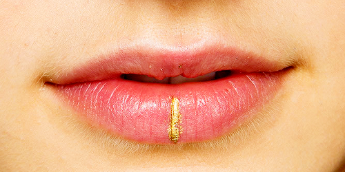 SPRING RTW 2015 make up looks // 1. anthony vaccarello - 2. dolce & gabbana - 3. diane von furst