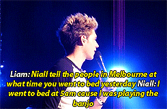 lewisandneil:  Niall stayed up all night playing the banjo - Melbourne 