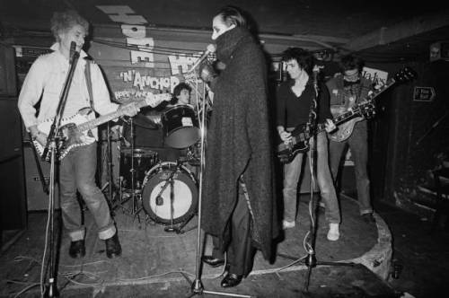 thedamn3d: The Damned rehearse with a new line up at The Hope and Anchor, Islington, London1978