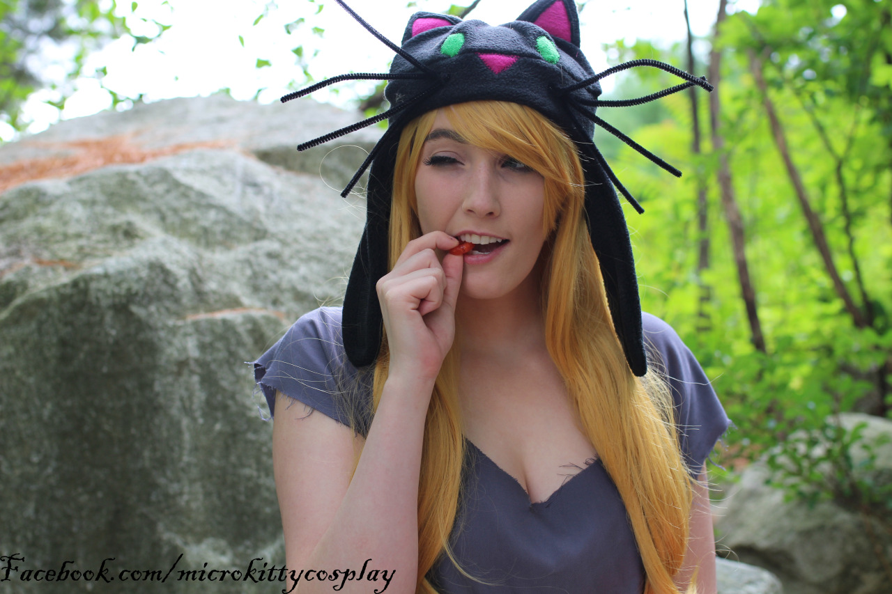 oh hey it’s me! @microkittycosplay as susan strong from Adventure Time