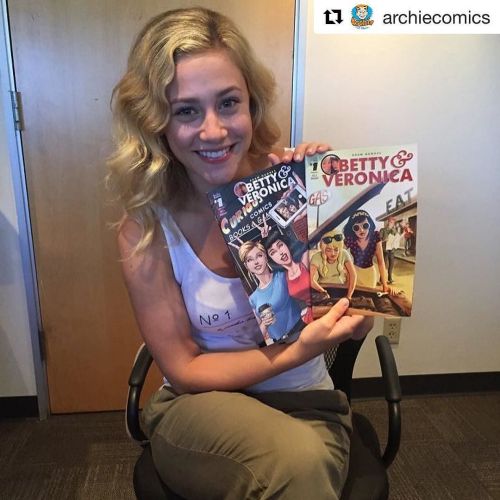 #Repost @archiecomics with @repostapp・・・Here’s #Riverdale’s Betty (Lili Reinhart) with t