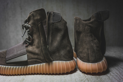 Kanye West x Adidas Yeezy 750 Boost &lsquo;Light Brown Gum&rsquo;