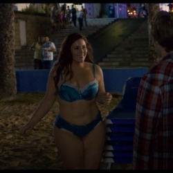 colorbeforethesun:  Sweet mother of god, Lydia Rose Bewley is SO HOT. Just watched The Inbetweeners Movie and LOVED her in it. Gorgeous woman. She could get it.