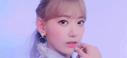 akb48love:  iz*one concept trailer - where the heart iz