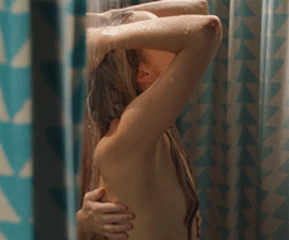extinctinnocence:  How could any girl be completely straight knowing humans like
