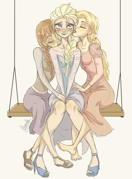 jerry-peet:  Now follow me a minute, Tumblr… Rapunzel/Elsa/Anna  Think about it.