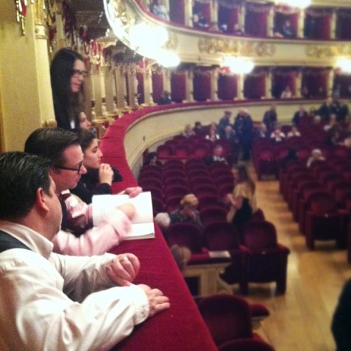 waiting at #lascala#teatro (presso Teatro alla Scala)