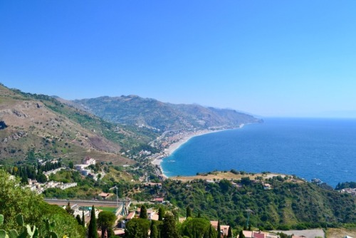 vaeputodeusfio: Taormina, Sicily