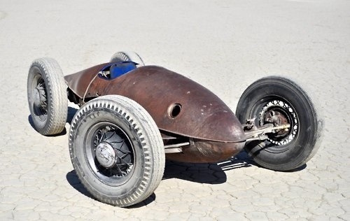 blake500:  bigcheese327:  Belly Tank Racer  Neighbors had one of these when i was