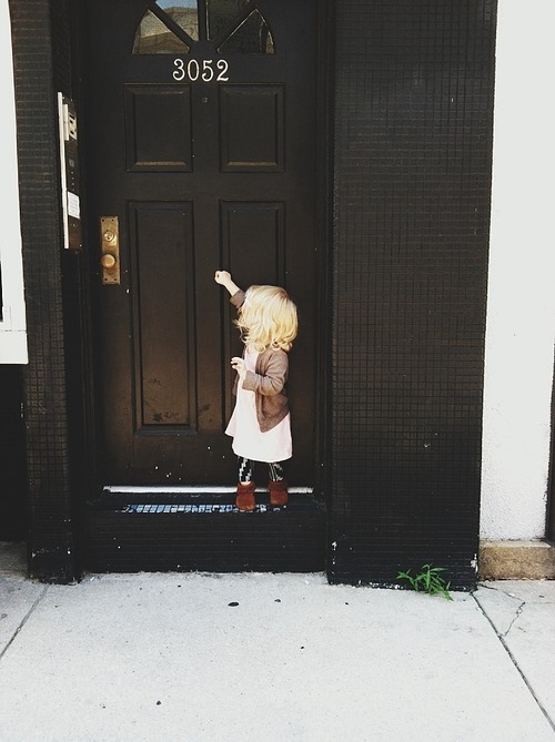 juliablogjulia:  Love,alone,happy,girl,boy,dream,beautiful | via Tumblr на We Heart