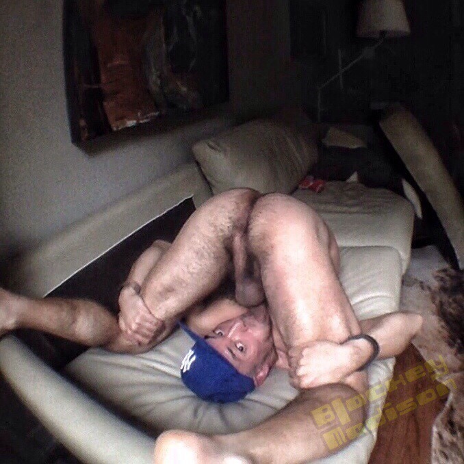 blackeymadison:  1) get horny 2) get naked 3) get ready  4) get it done 5) get dressed