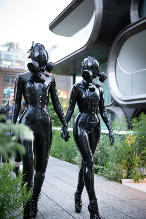 odysseys-world - LatexWorld