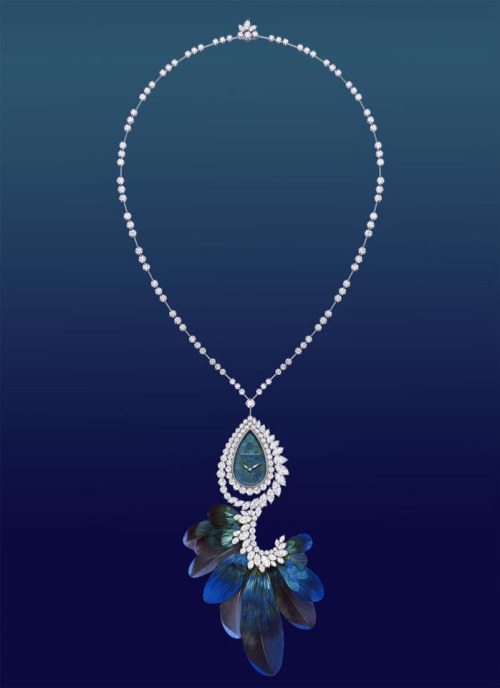 ankie: Harry Winston’s ‘Ultimate Adornment TimePiece’ Designed to be worn as a pen