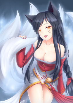 league-of-legends-sexy-girls:  Boobfox by *RiceGnat 