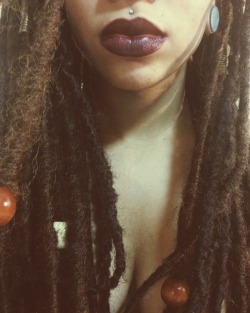 almaqueer:  black—lamb:  black—lamb:  moonstone &lt;3   