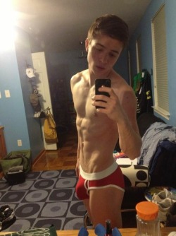 teensbodybuilding:  prettygayboys:  similar posts: here  🏂Teens Body Building 2014 🏃 ✨Go follow my blog✨ If you love the blog tell us:💪 http://tumview.com/teensbodybuilding