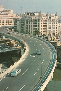 furtho:Highway, Osaka, 1964 (via here)