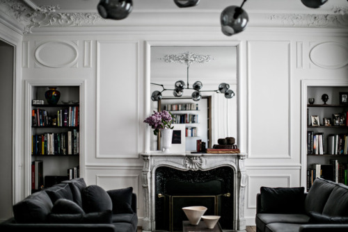 A Paris apartment by Jean Charles Tomas