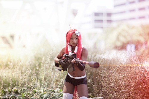 momo-dono:Yoko cosplay that I wore to Otakon a bit ago💫  Thanks to U.V. Photography for taking pictures of me in my cosplay! Also shoutout to ratdadstrikesback for making the prop :)