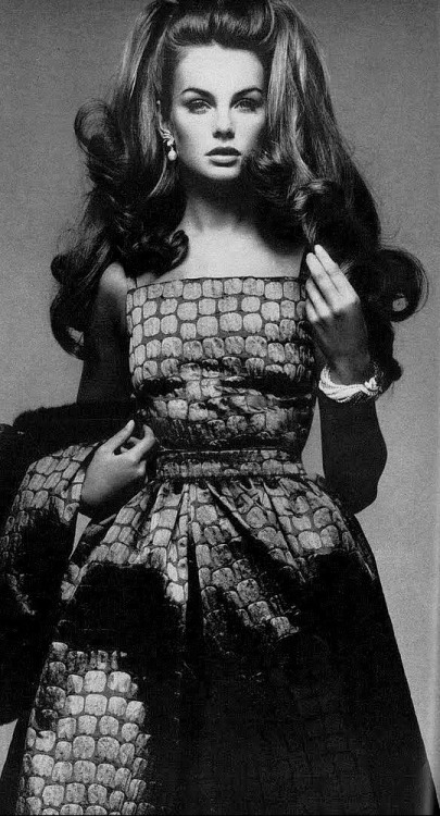 Richard Avedon - Jean Shrimpton Wearing a Dress by... - Tumbex