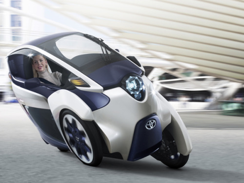 tanigu: Toyota i-Road Electric Personal Mobility Vehicle (i-ROAD electric vehicleから)