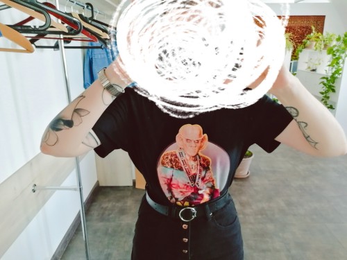 Quark Is Cool, But It's Poor Explanation Why I Have T-shirt With Him Specifically. But I Have Now, Yes