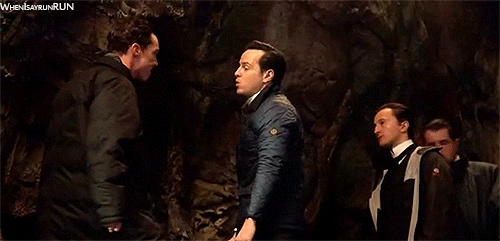 ununpentium:whenisayrunrun:Benedict and Andrew rehearsing Sherlock - The abdominable brideBehind the