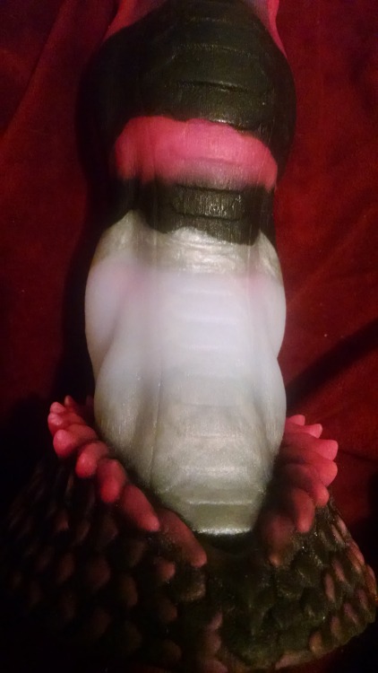 siliconemenagerie:Large Reptilian by Exotic Erotics in soft firmness. I love my small and medium Rep
