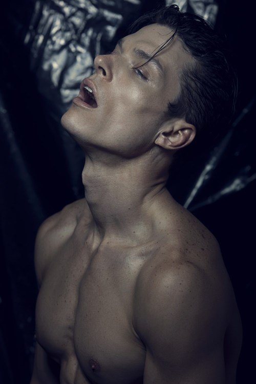 beautifulmenfolk:  Alexander Erickson 