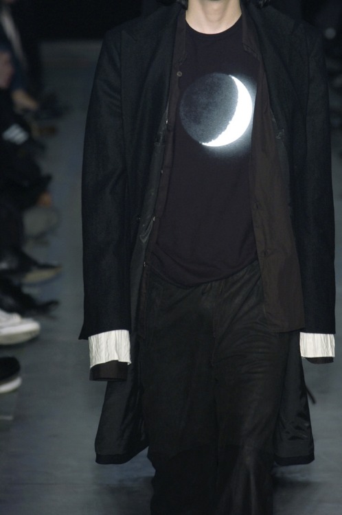 blackxocd:  CLICK HERE FOR ALL BLACK FASHION