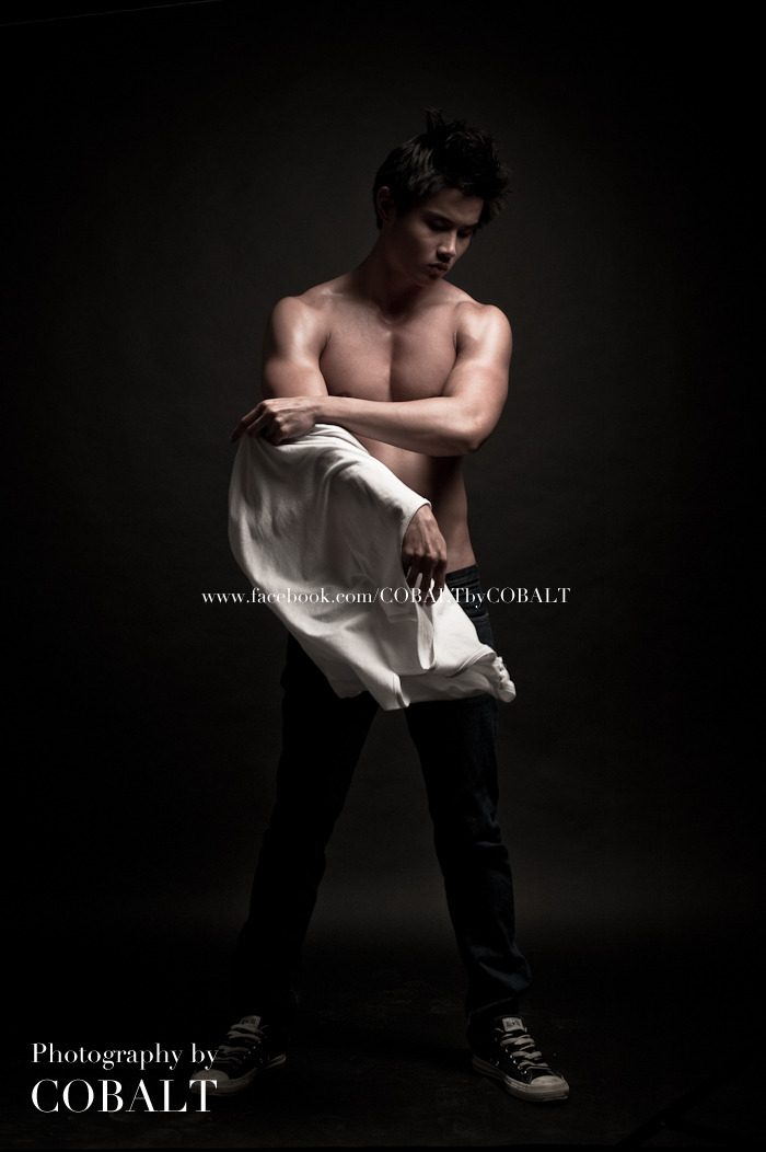 cobaltbycobalt:  Congratulations to Jason Tan for winning the Manhunt Singapore 2013