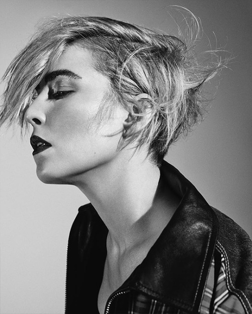 noomirapacesource: Noomi Rapace photographed by Dennis Leupold for Amazing Magazine ’The Many 