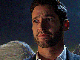 chloedecks:when chloe left//when lucifer left