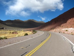 thesecurityadvocate:  On the road in Catamarca