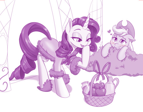 dstears: “Oh my, a gift basket of apples