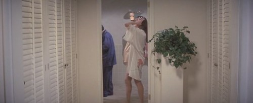 80s-movies-interiors:Micki &amp; Maude (1984)