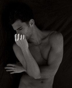 rickycohete: Francisco by Ricky Cohete 